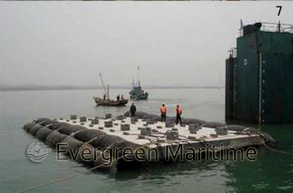 Marine Airbags for Ship Launching, Ship Launching Marine Rubber Air Bag for Shipâ€² S Haul out and Drydock, Salvage and Flotate