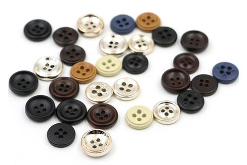 Fashionable Plated 4 Hole Plastic ABS Button for Shirts