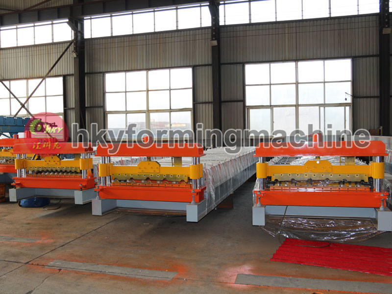 China Golden Supplier Metal Glazed Roof Tile Roll Forming Machine