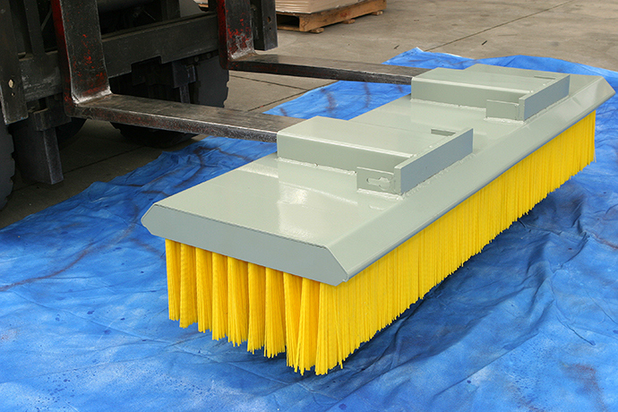 Heavy Duty Forklift Broom for Arduous Outdoor Sweeping
