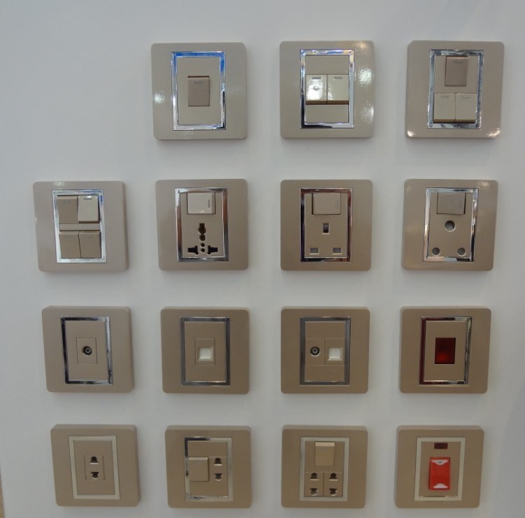 Professional Manufacture of Jr201 Wall Switch Hot Sales Switches Sockets