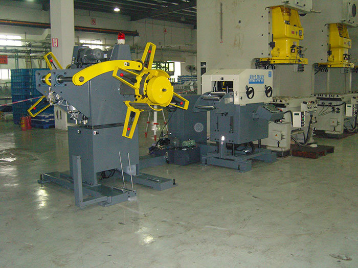 Heavy Material Rack for Receiving Materials, Stamping Process, Uncoiler