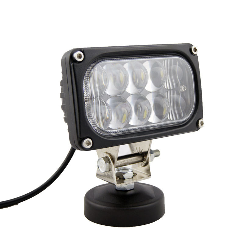 China 4D Lens 30W LED Work Spot Lamp Light