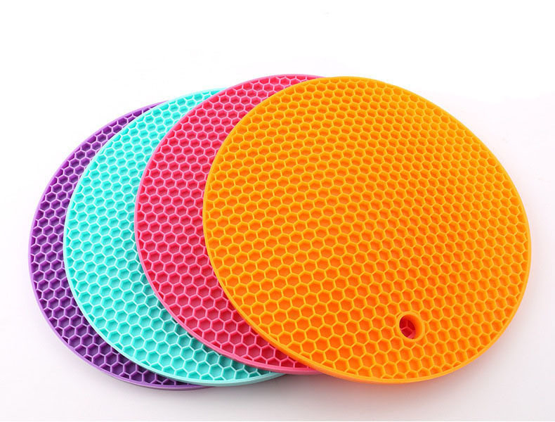 Kitchen Tools Heat Resistant Silicone Table Mat Dining Pad