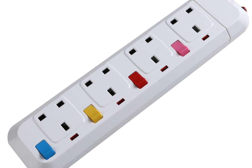 Professional Manufacture Individual Switch Indicator Extended Socket Power Strip (NR4W-UK)