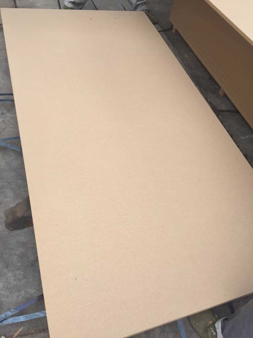 3mm MDF for Iran Market MDF Board for Door Use