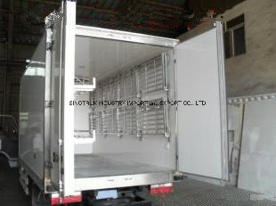 Hot Sale Isuzu Frozen Fish Meat Transport Box Freezer Refrigerated Truck with 5-50m3