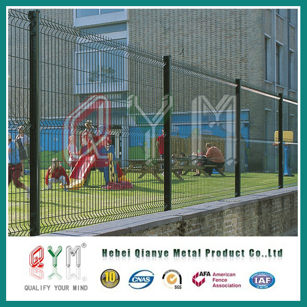 PVC Coated Welded Metal Fence/Galvanized Iron Wire Mesh Fence