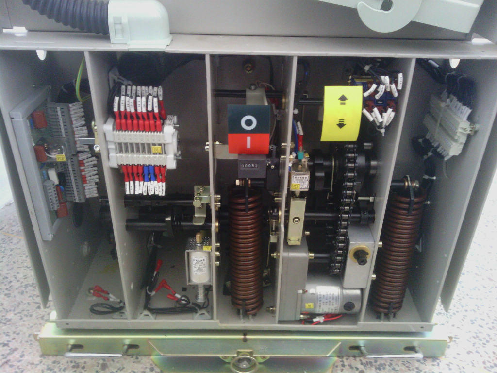 Vf2 12kv Type Embedded Pole Indoor Vacuum Circuit Breaker