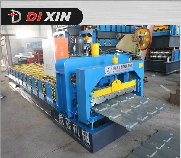 Color Steel Metal Glazed Roof Tile Roll Forming Machine