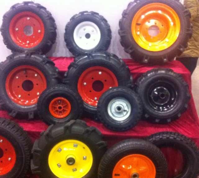 Maxtop Factory Wheel Barrow Tire