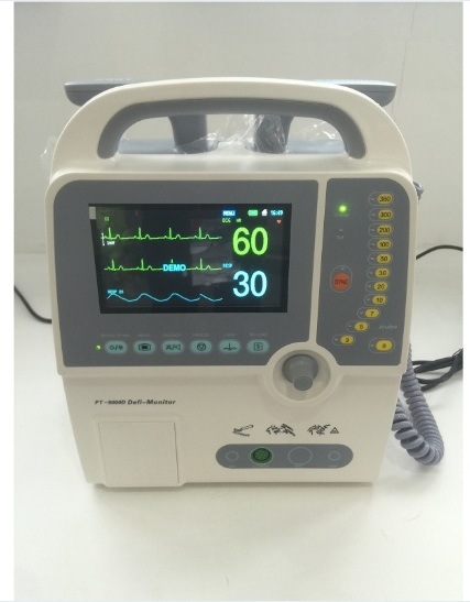 Top Quality Portable Defibrillator Monitor for ICU Emergency First-Aid; PT-9000d