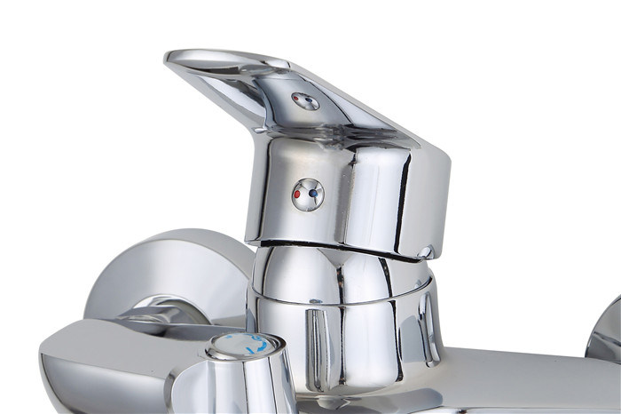 Chromed Single Handle Zinc Alloy Basin Faucet 3005y