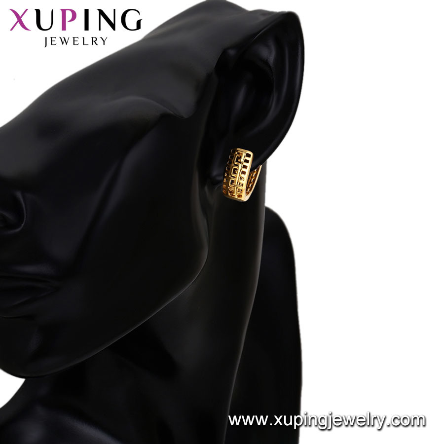 Xuping Manufacturer Charming Hoop Shaped Unique Earrings with 24K Gold Plated Setting
