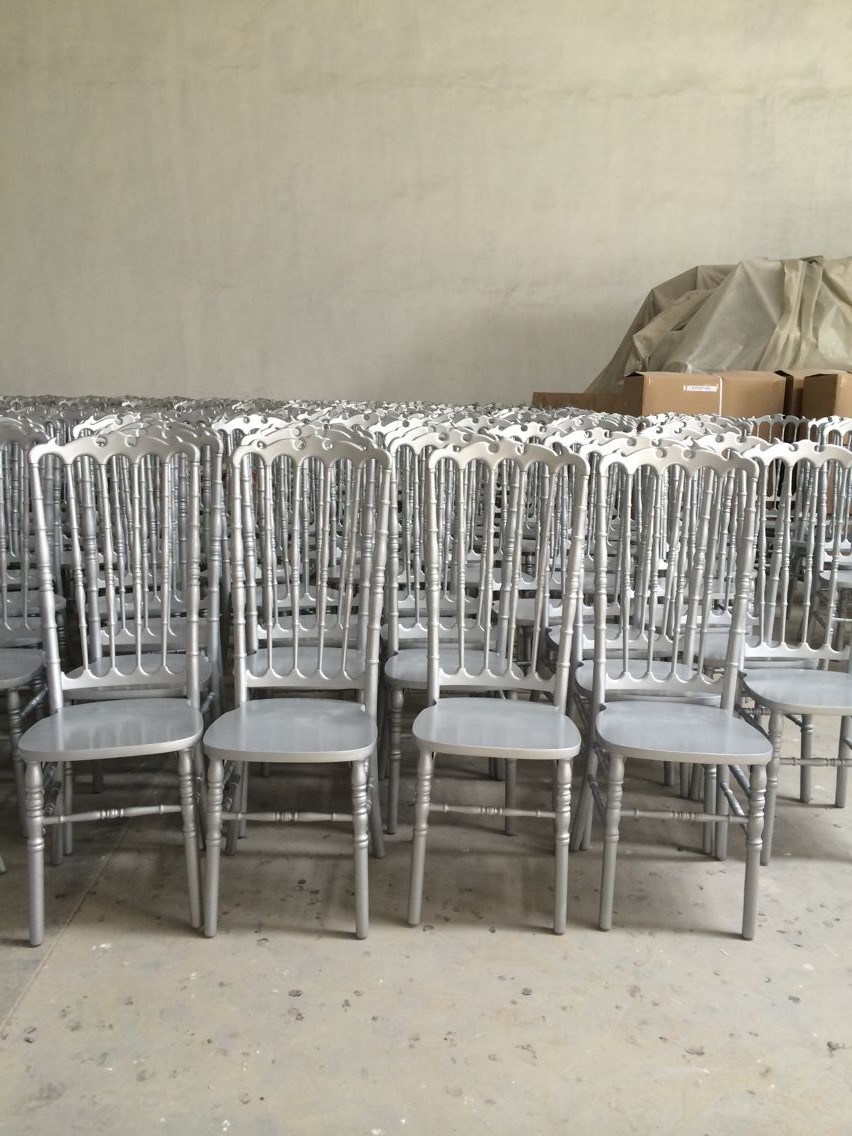 Wholesale Acrylic Resin King Chair with Competitive Price