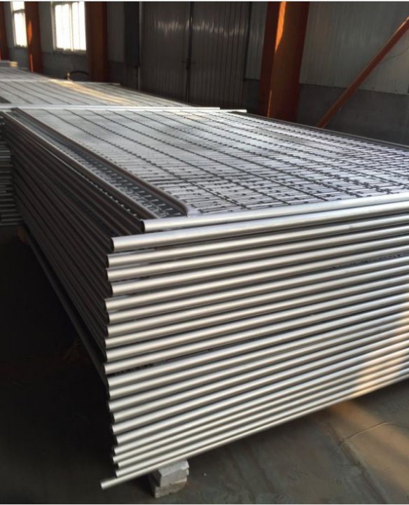 ASTM4687-2007 Hot DIP Galvanized 2.1X2.4m Temporary Fencing for Australia