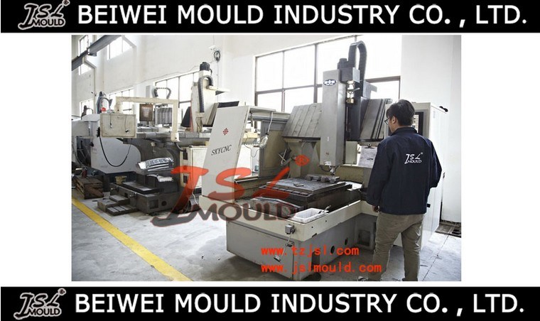 China Experienced Manufacturer of Injection Plastic Pallet Mould