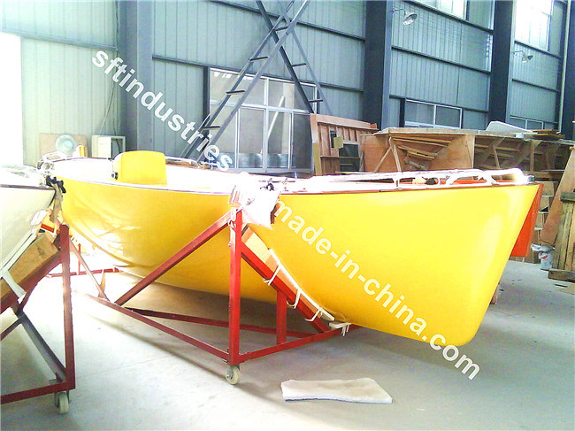 5.75m Fiberglass FRP Speed Fishing Sloepen Boat China Outboard Engine