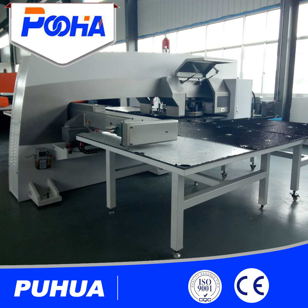 Sheet Metal Hole CNC Turret Punching Machine