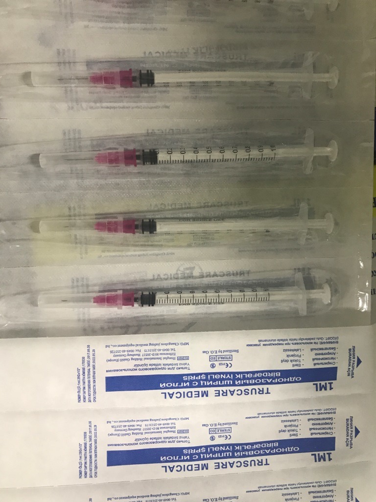 1ml Plastic Luer Slip Medical Disposable Syringe with Needle