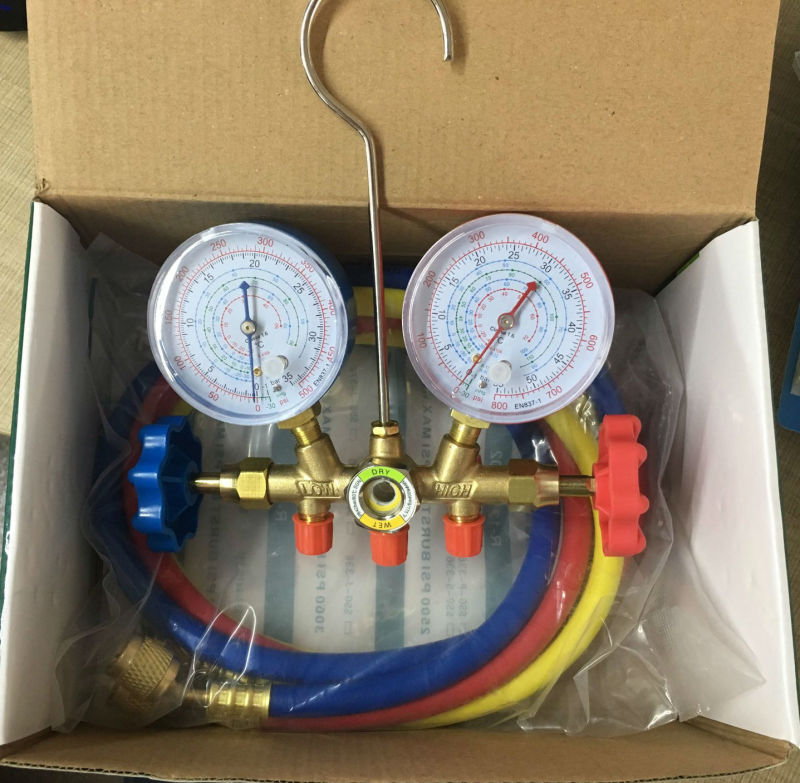 Car and Air Conditioner Refrigerant Charing Manifold Gauge