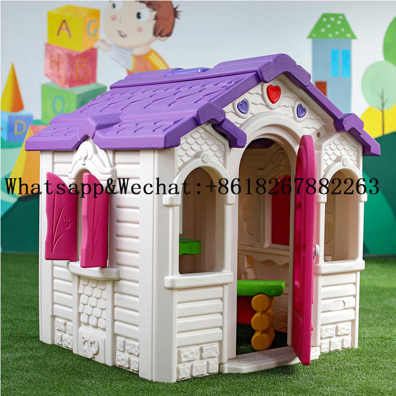 New Design Kindergarten Home Use Plastic Kids Indoor Playhouse with Swing