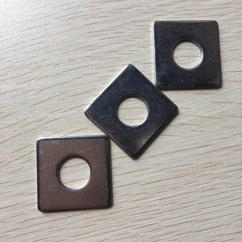 Spring Lock Washers with Square Ends