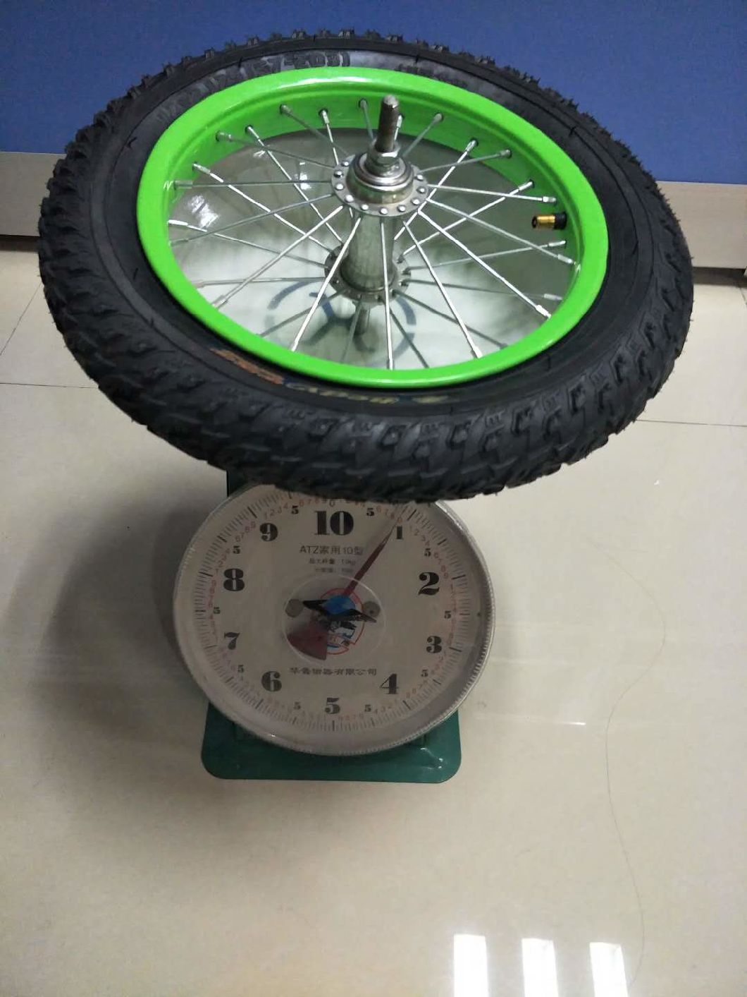 Pneumatic Rubber Tyre 12'' with Inner Tube Bike Rim