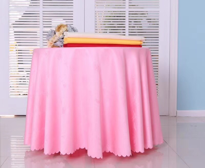 Hot Design Polyester Jacquard Tablecloth for Hotel Restaurant