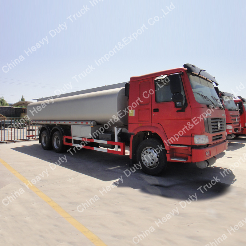 Sinotruk HOWO 6X4 20, 000L Oil Tanker Truck