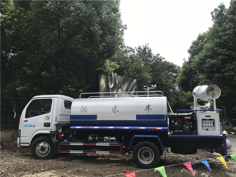 Professional Manufacture of Water Tank Truck Water Sprinkler Truck