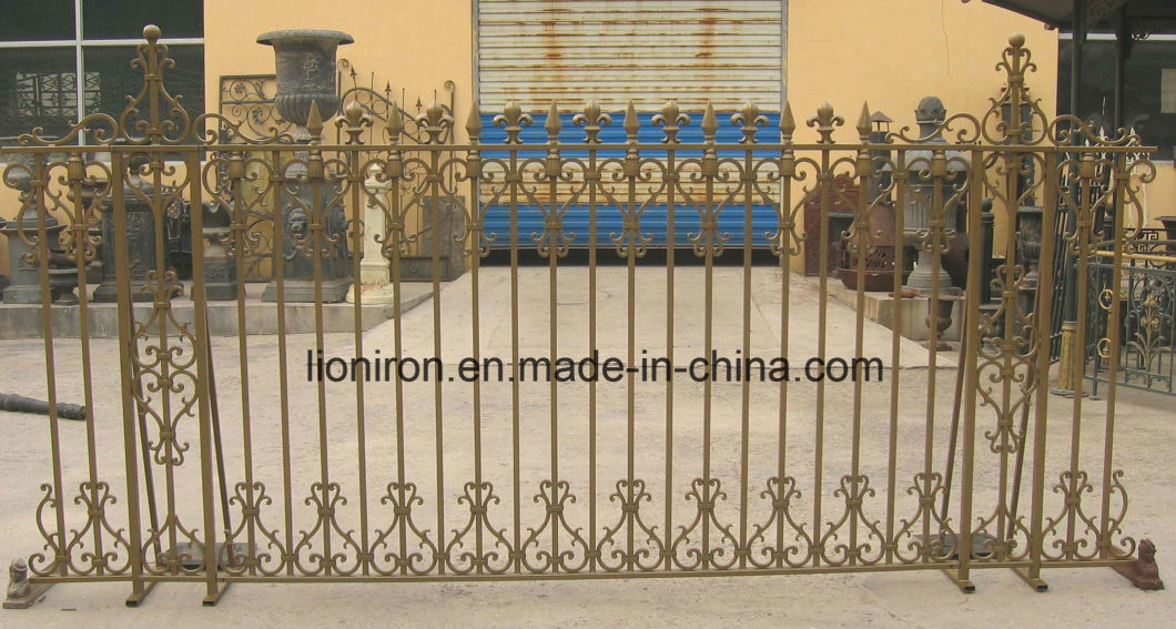 Hand-Forged Surper Quality Metal Wrought Iron Fence