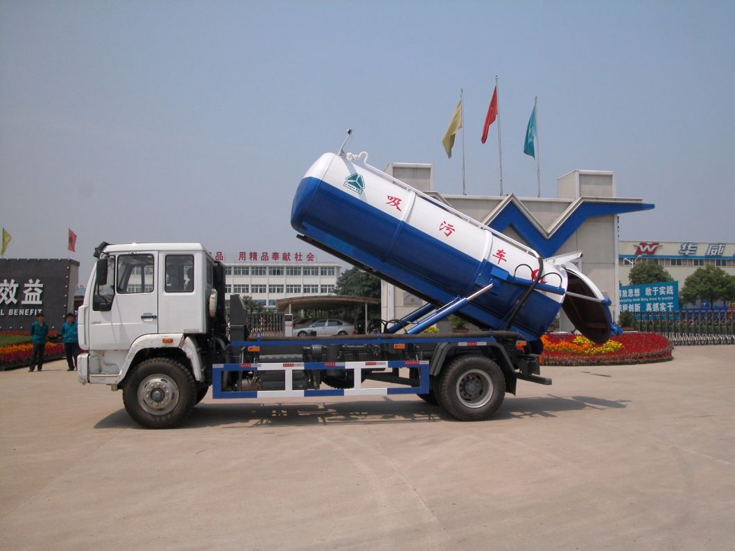 HOWO 4X2 Vacuum Sewage Suction Truck