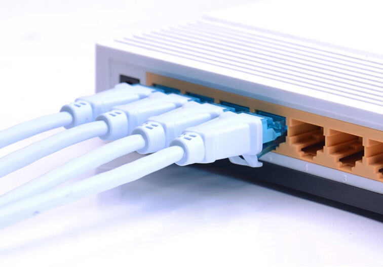 High Speed CAT6A Crossover Patch Cable