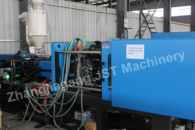 Horizontal Plastic Pail Injection Moulding Making Machine