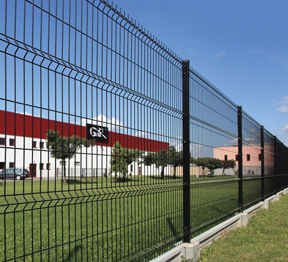 PVC Powder Coated Triangle Bend 3D Welded Wire Mesh Fence Sale