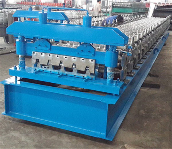 Aluminum Roofing Sheet Floor Tile Making Machine 600