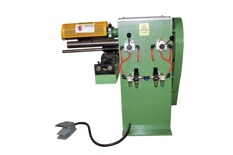 Low Price Hot Sale! ! 1650mm/ 2050mm Wide Abrasive Sanding Belt Edge Cutting Machine