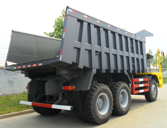 Sinotruk HOWO Brand 6*4 Mining Dumper Truck and Dump Truck