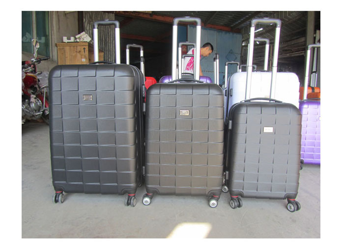 2018 New Design Fashion Travel Trolley Luggage with 4 Wheels