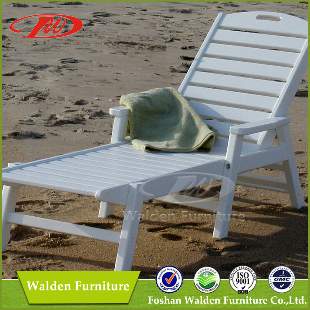 Outdoor Chaise Lounge Chair 100% Polywood Outdoor Furniture in White