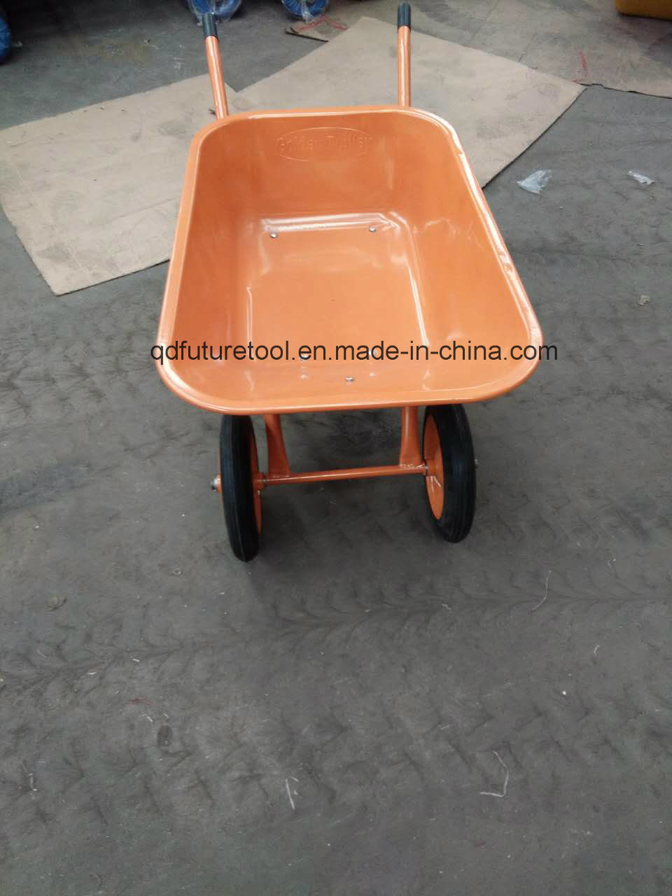 Wb5009s Double Wheel Russia Market Wheelbarrow