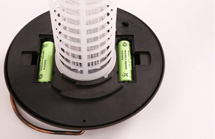 Solar Powered LED Light Pest Control Bug Zapper Insect Repellent Mosquito Killer Lamp Garden Lawn