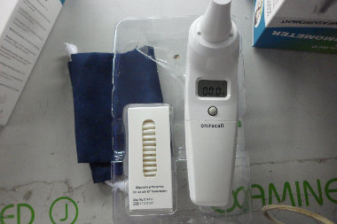 Medical Infrared Baby Ear Thermometer (MN-ET-100A)