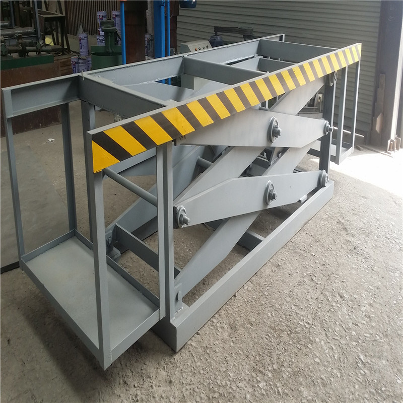 Hydraulic Woodworking Lift Table for Plywood Making Machine