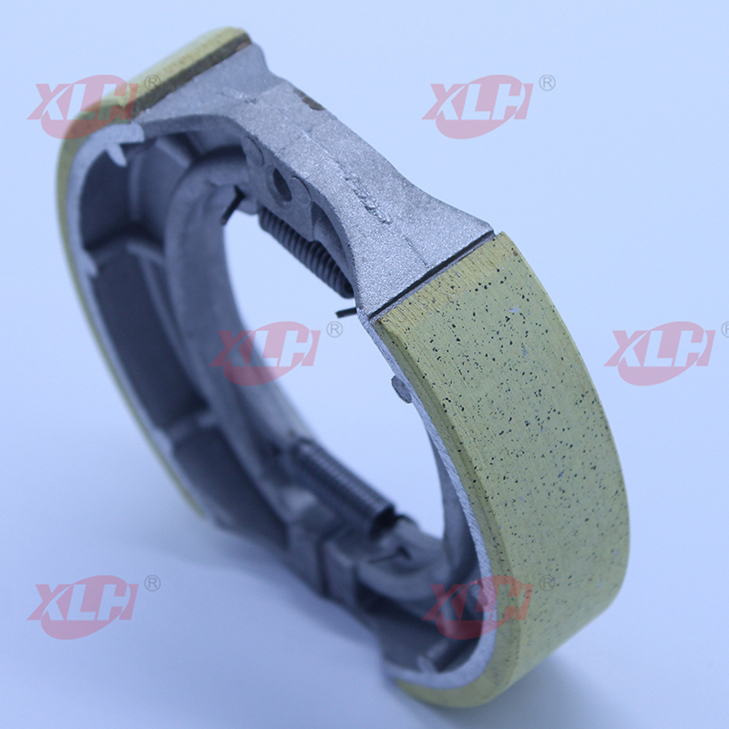 Top Quality Motorcycle Parts Brake Pads Brake Shoe for Cg125/Cg150/Gn125/Bajaj100