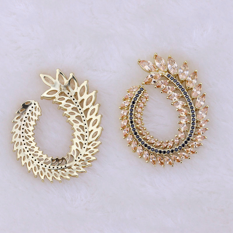 Dubai Gold Stud Earring International Wind Fashion Jewelry