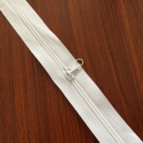 Wholesale High Quality 3# Nylon Zipper for Garment