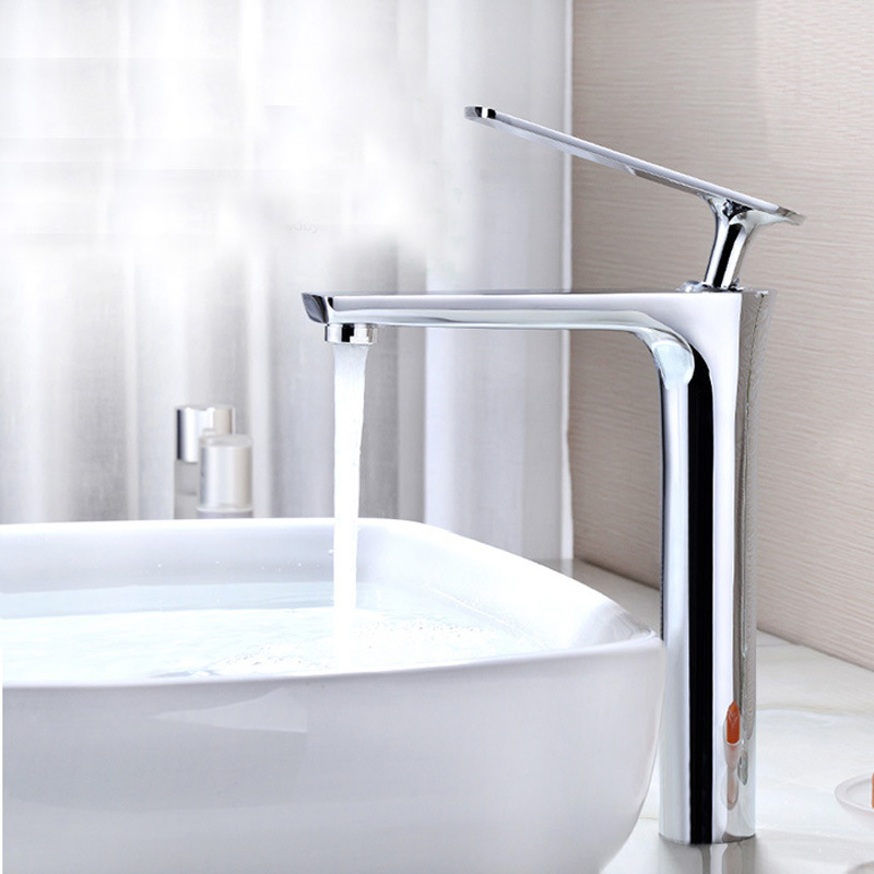 New Design Bathroom Brass Basin Taps in Chrome Finish