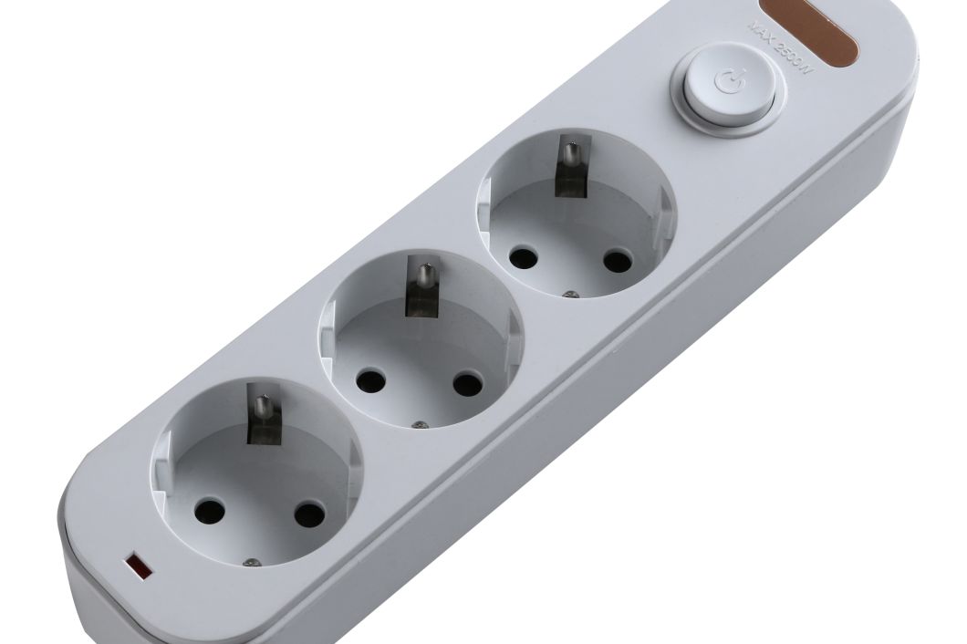 Individual Switch Universal Electric Extension Power Socket (GH3W)